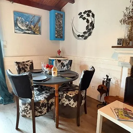 Maison Avec Terrasse Et Jardin *